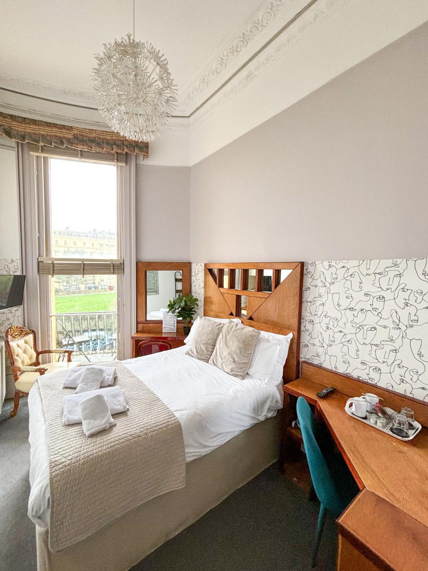 X Hotel Brunswick Square Brighton Eksteriør billede